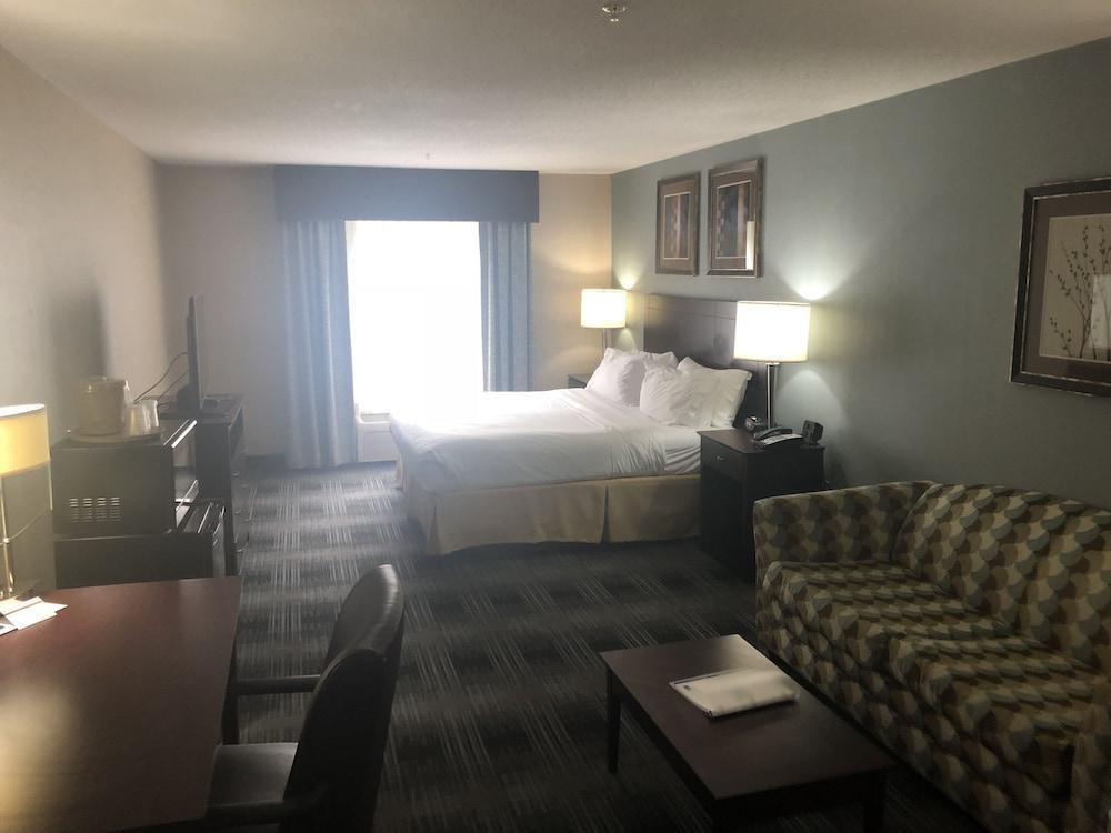 Holiday Inn Express And Suites Meriden By Ihg Екстер'єр фото