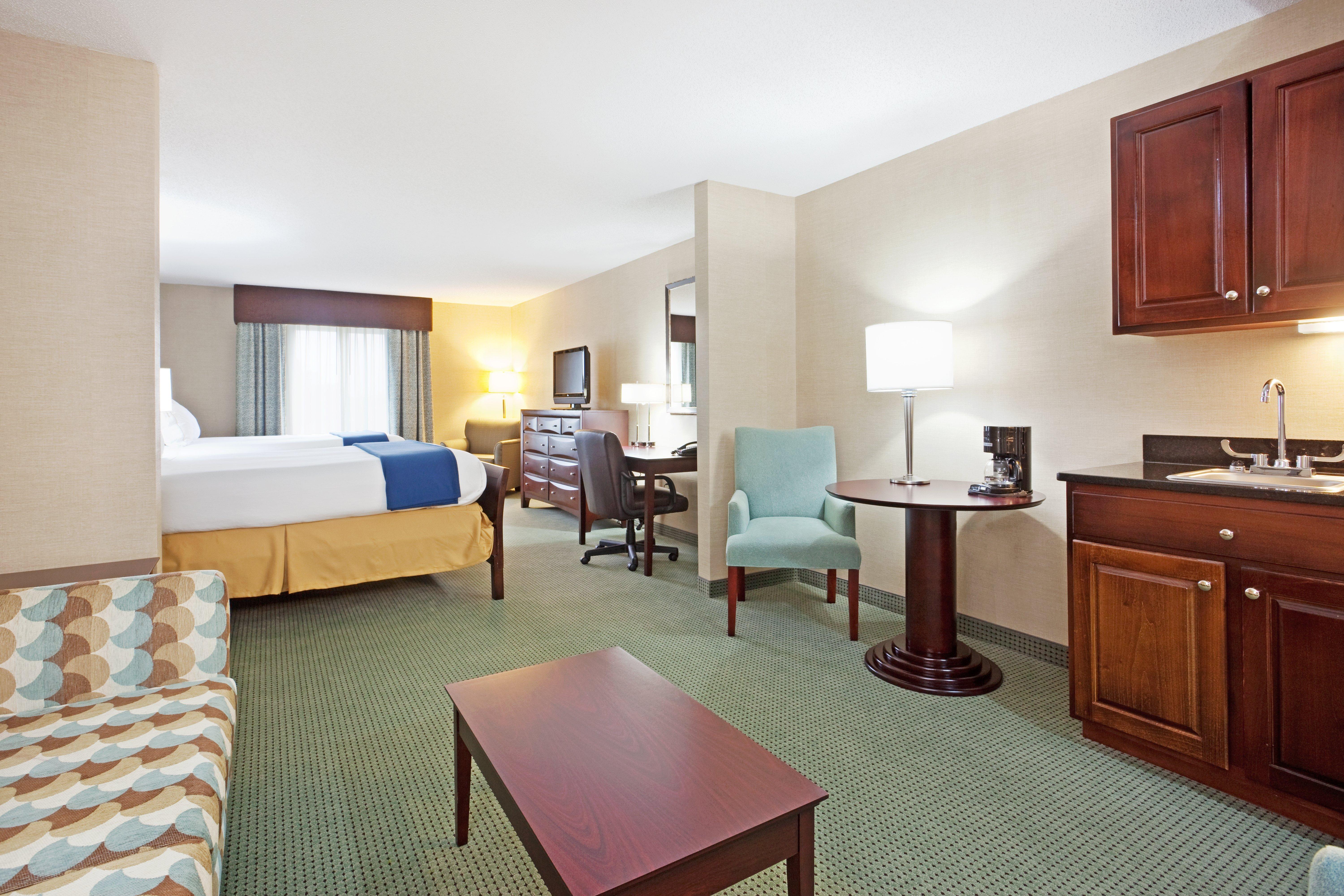 Holiday Inn Express And Suites Meriden By Ihg Екстер'єр фото