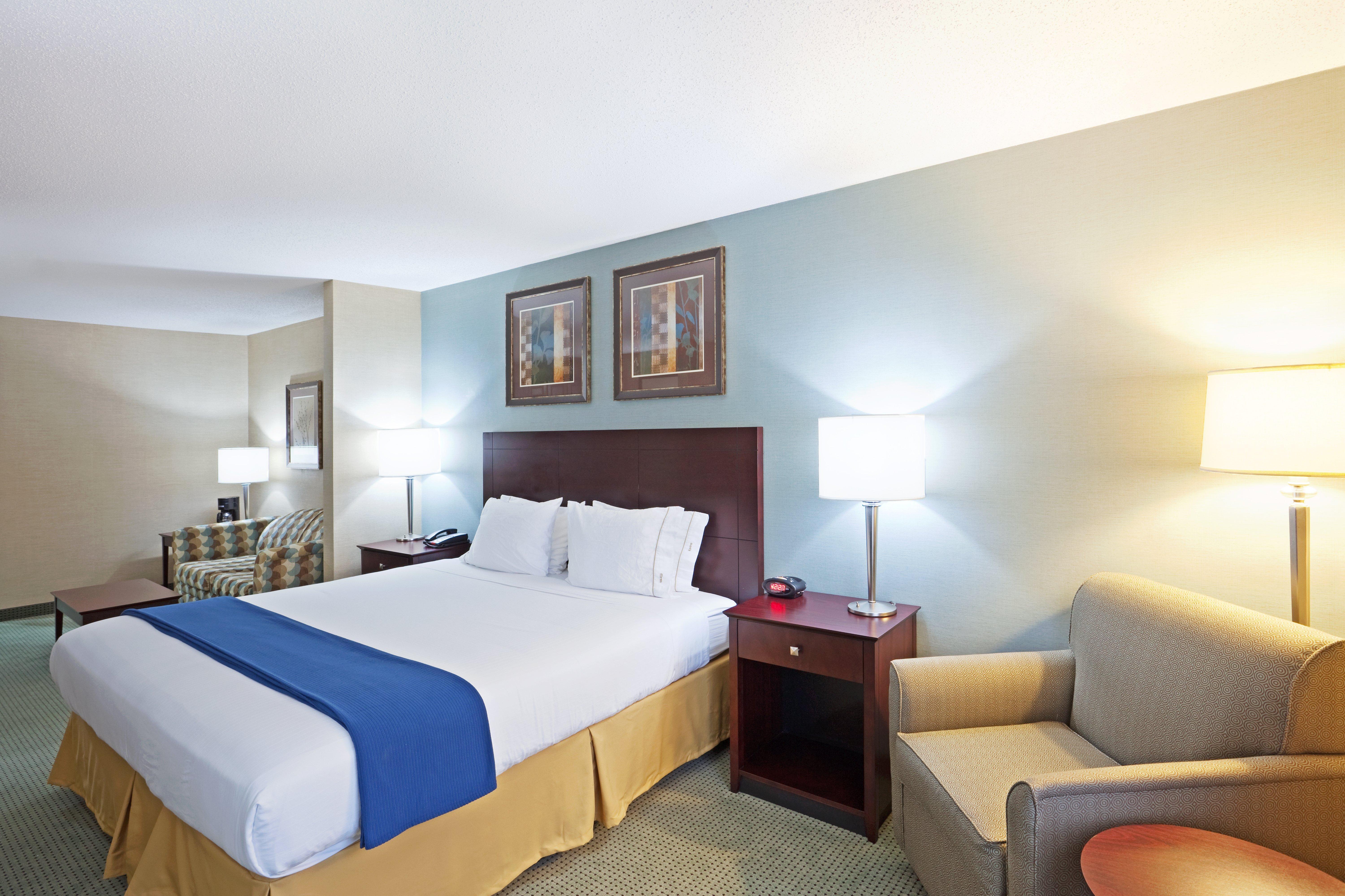 Holiday Inn Express And Suites Meriden By Ihg Екстер'єр фото