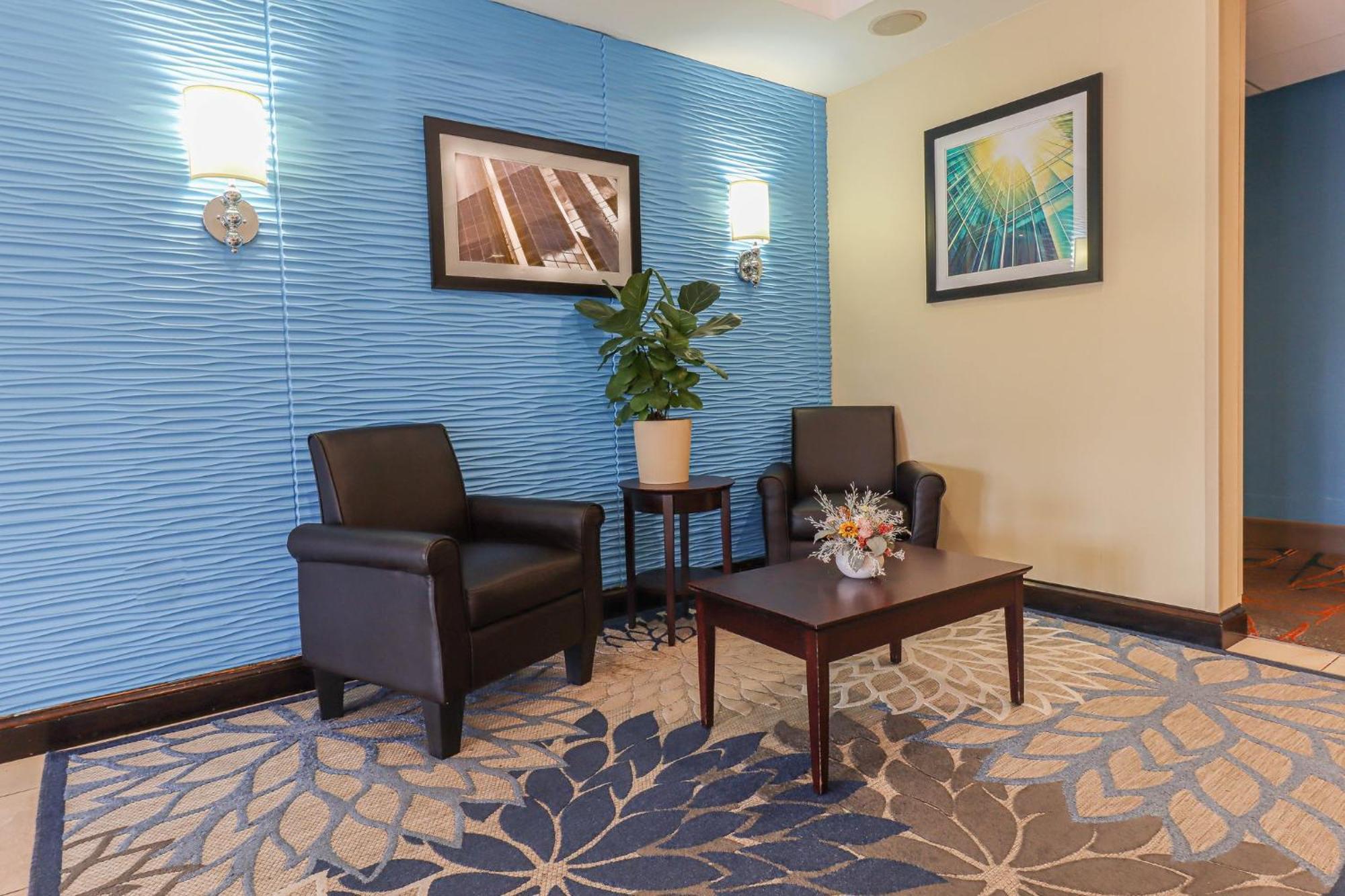 Holiday Inn Express And Suites Meriden By Ihg Екстер'єр фото