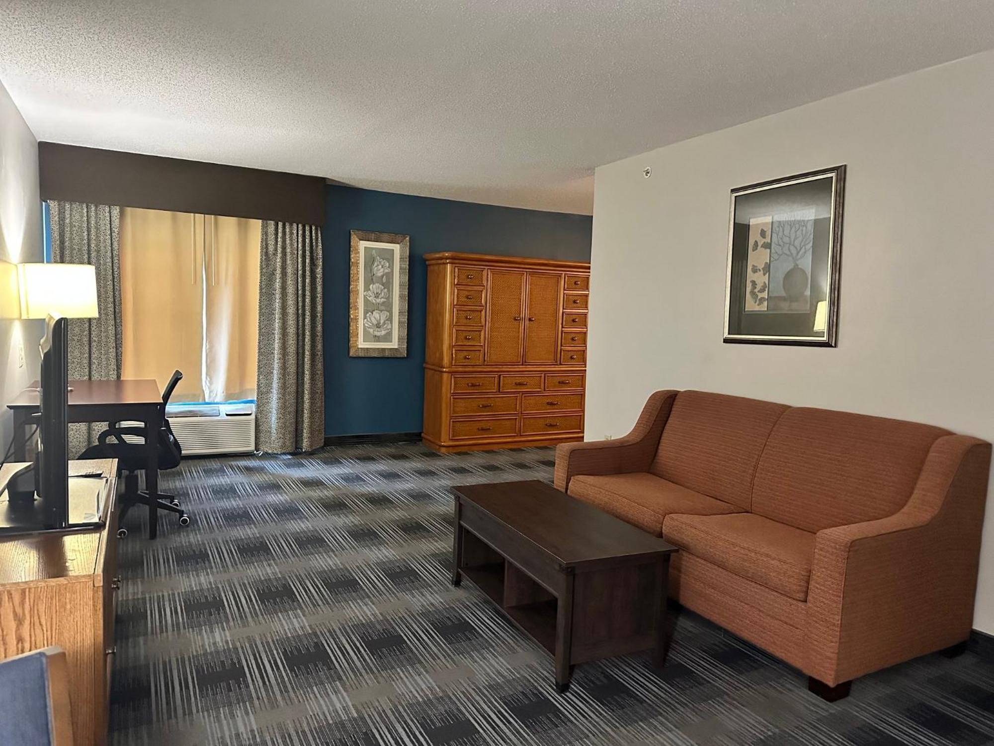 Holiday Inn Express And Suites Meriden By Ihg Екстер'єр фото