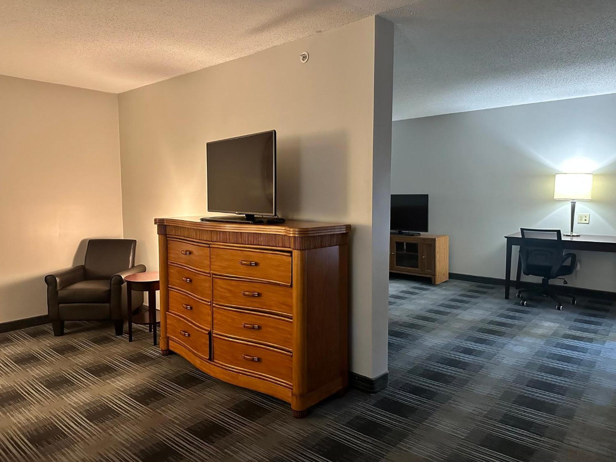 Holiday Inn Express And Suites Meriden By Ihg Екстер'єр фото