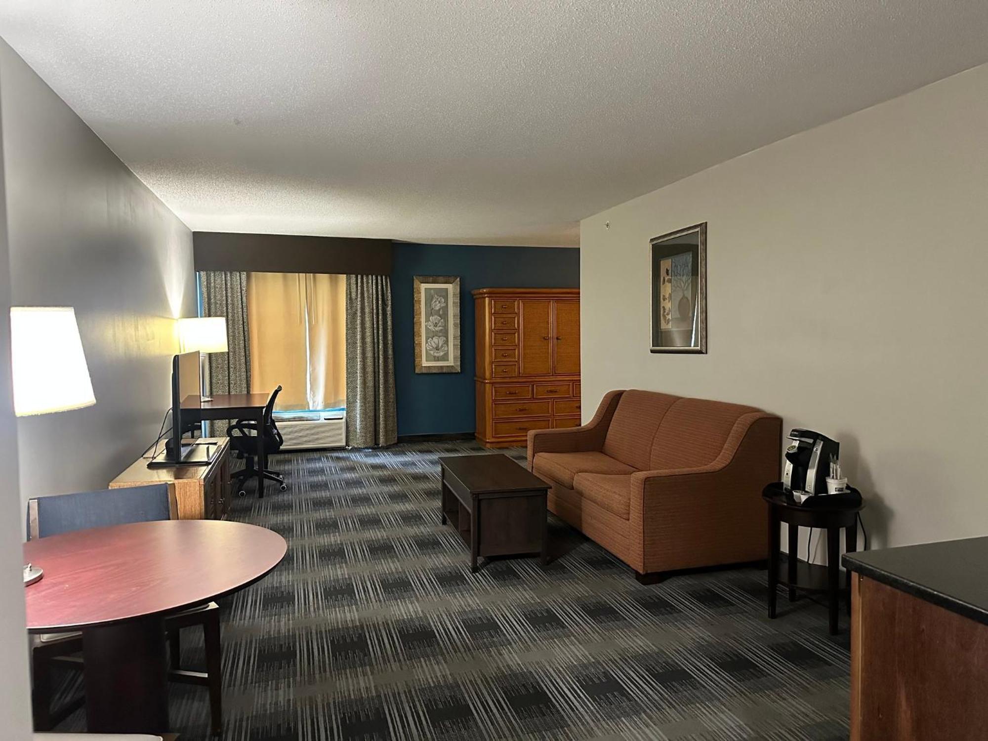 Holiday Inn Express And Suites Meriden By Ihg Екстер'єр фото