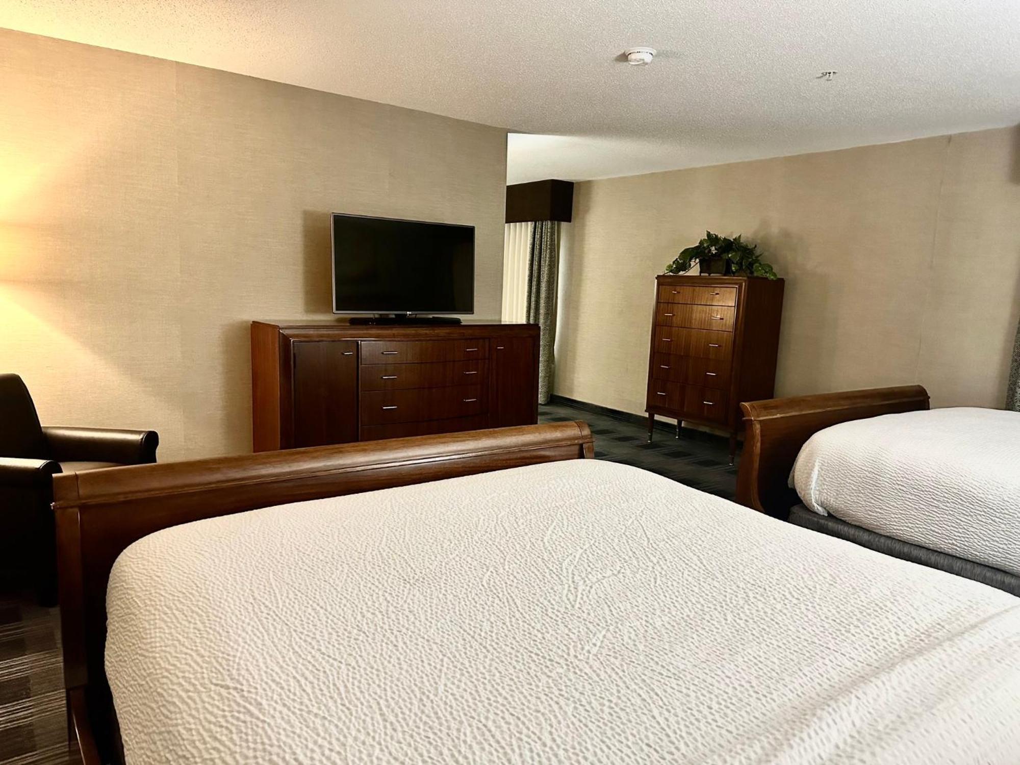 Holiday Inn Express And Suites Meriden By Ihg Екстер'єр фото