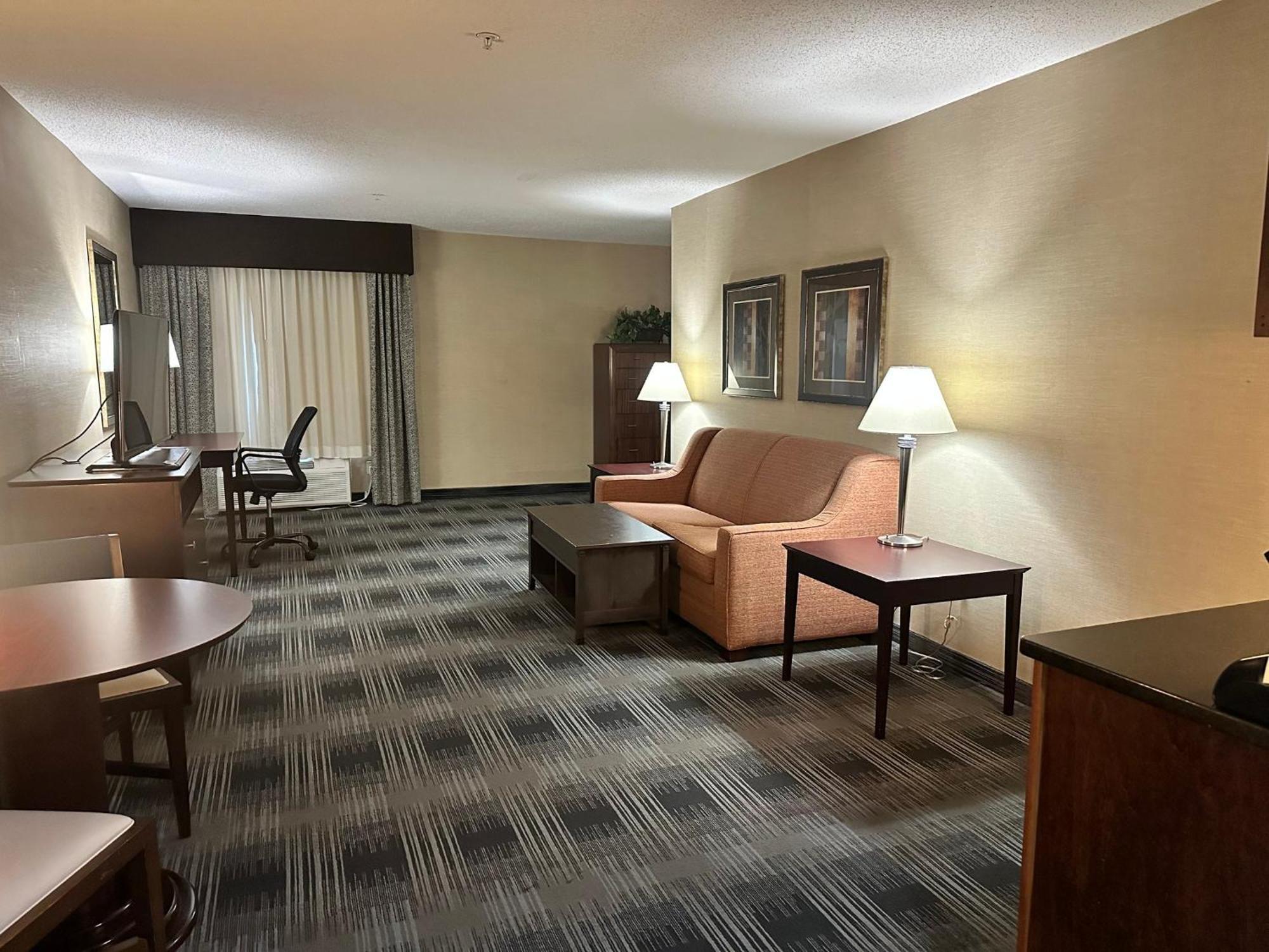 Holiday Inn Express And Suites Meriden By Ihg Екстер'єр фото