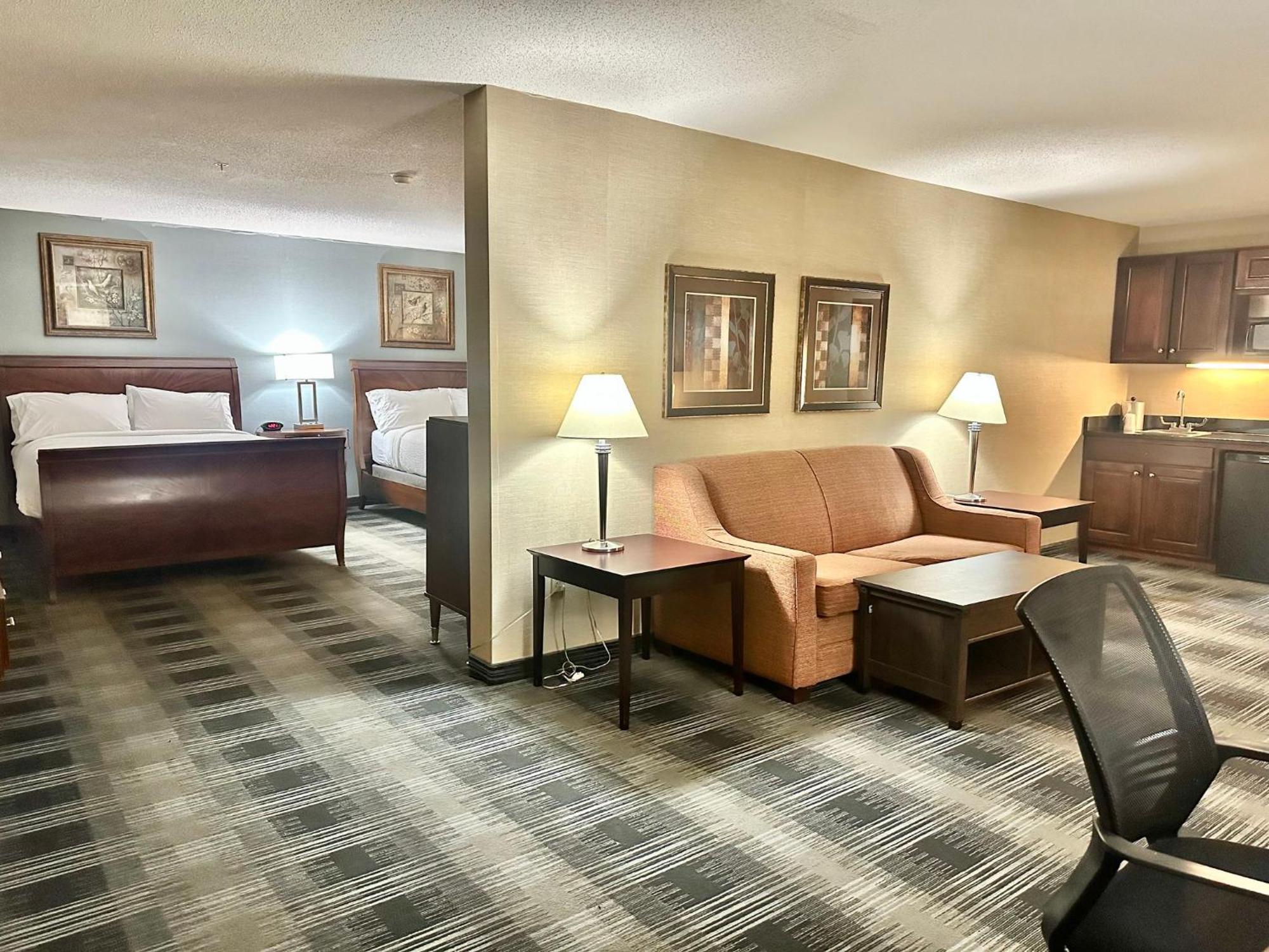Holiday Inn Express And Suites Meriden By Ihg Екстер'єр фото
