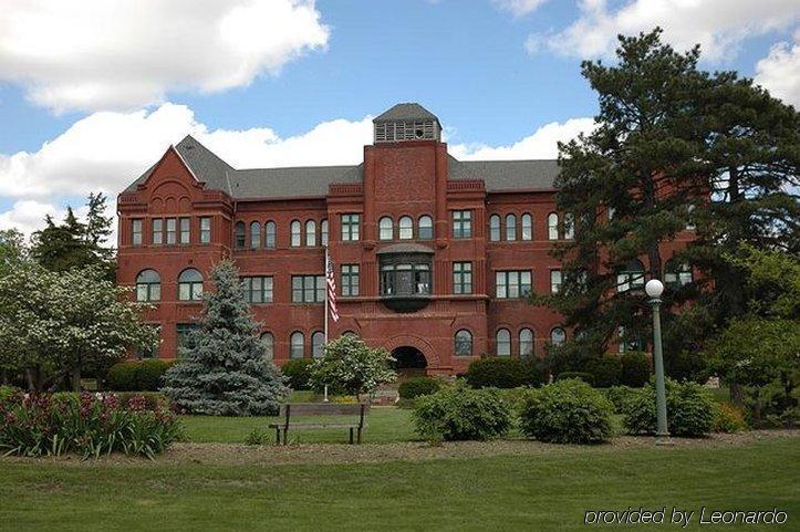 Holiday Inn Express And Suites Meriden By Ihg Зручності фото